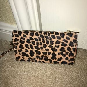 Small leopard wristlet